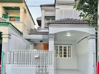 For sale 4 bedrooms townhouse in Bang Bua Thong, Nonthaburi