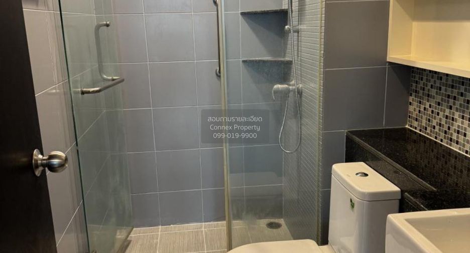 À vendre 1 chambre condo à Khlong Toei, Bangkok