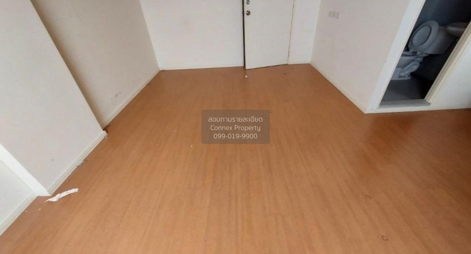 For sale 1 bed condo in Mueang Samut Prakan, Samut Prakan