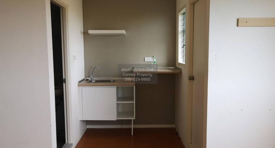 For sale 1 bed condo in Mueang Samut Prakan, Samut Prakan