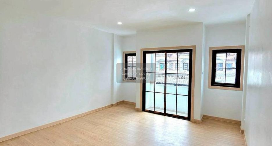 For sale 2 bedrooms townhouse in Bang Bua Thong, Nonthaburi