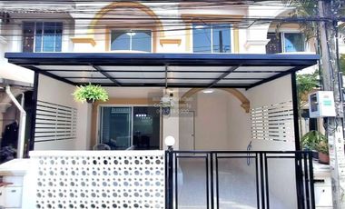 For sale 2 bedrooms townhouse in Bang Phli, Samut Prakan