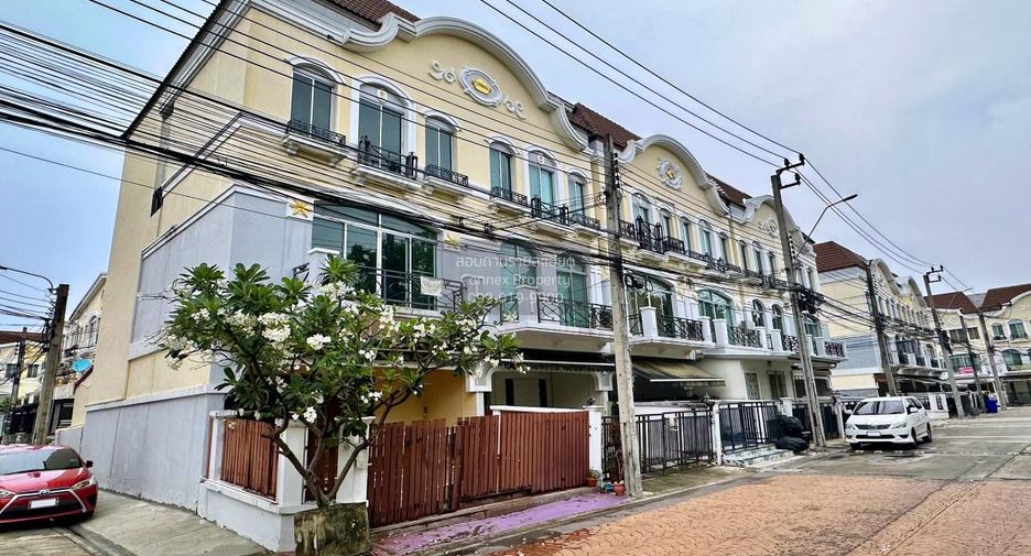 Reihenhaus zum Kauf mit 3 Zimmer in Suan Luang, Bangkok