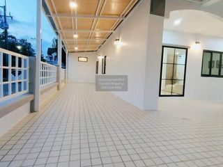 For sale 5 bedrooms townhouse in Thanyaburi, Pathum Thani