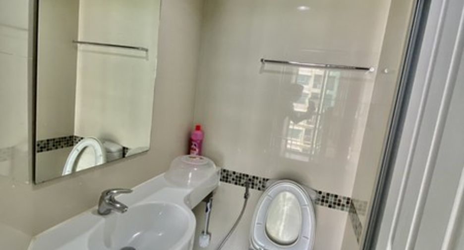 For sale 1 bed condo in Yan Nawa, Bangkok