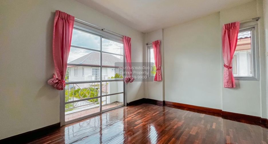 For sale 3 bedrooms house in Sai Noi, Nonthaburi