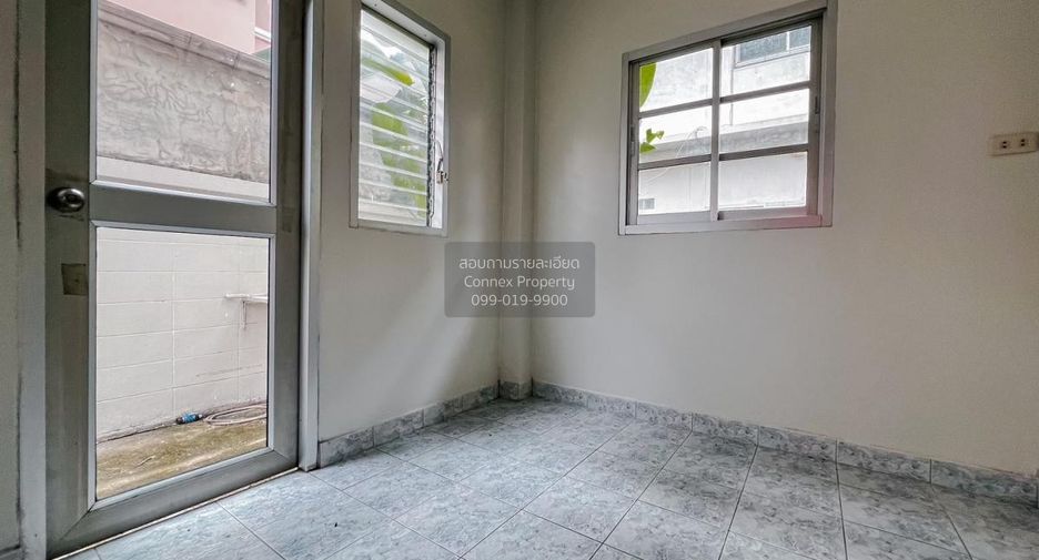 For sale 3 bedrooms house in Sai Noi, Nonthaburi