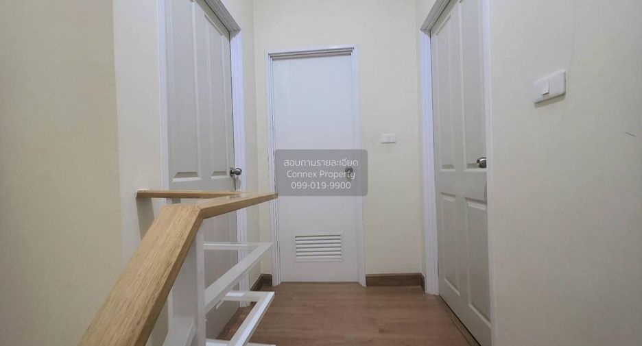 À vendre 3 chambres maison de ville à Bang Kruai, Nonthaburi