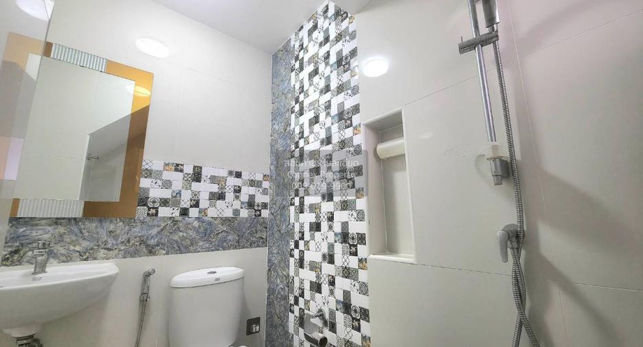 À vendre 3 chambres maison de ville à Bang Kruai, Nonthaburi