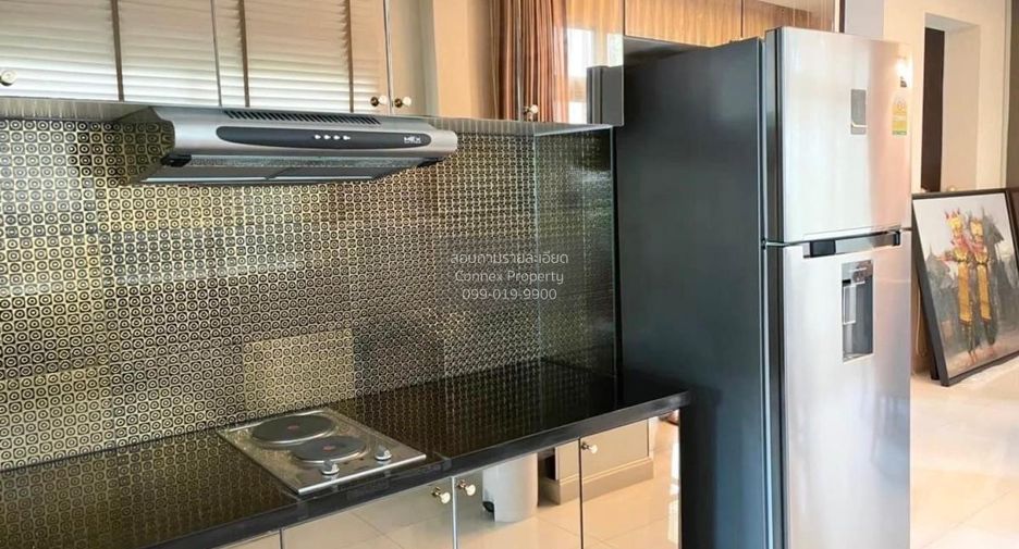 For sale 3 bedrooms house in Lat Krabang, Bangkok
