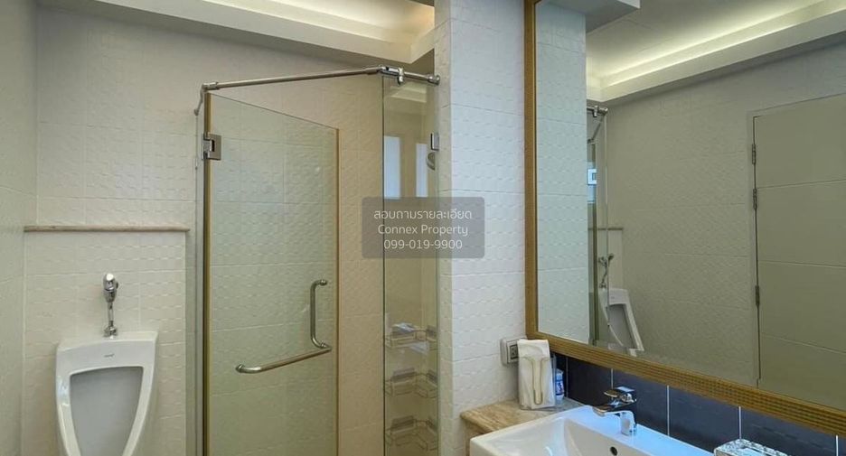 For sale 3 bedrooms house in Lat Krabang, Bangkok