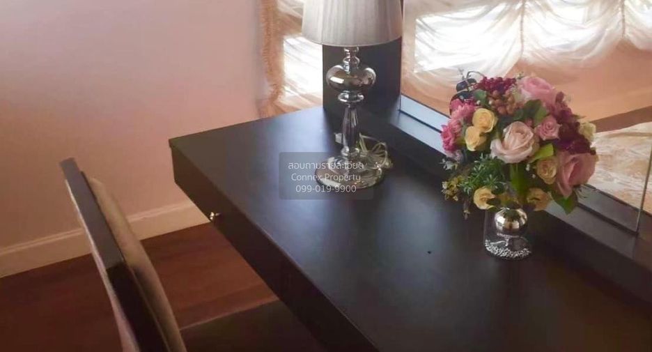 For sale 3 bedrooms house in Lat Krabang, Bangkok