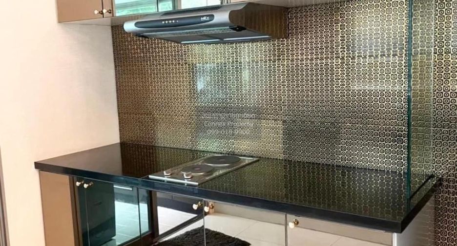 For sale 3 bedrooms house in Lat Krabang, Bangkok