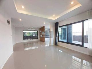 À vendre 4 chambres maison à Mueang Samut Sakhon, Samut Sakhon