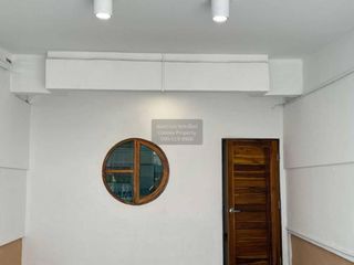 Casa adosada en venta de 2 habitaciones en Mueang Samut Sakhon, Samut Sakhon