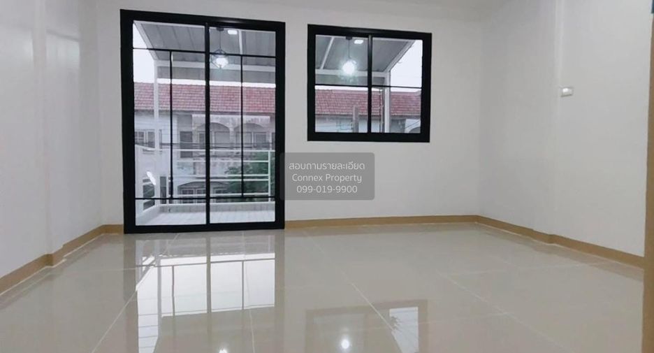 For sale 2 bedrooms townhouse in Bang Bua Thong, Nonthaburi