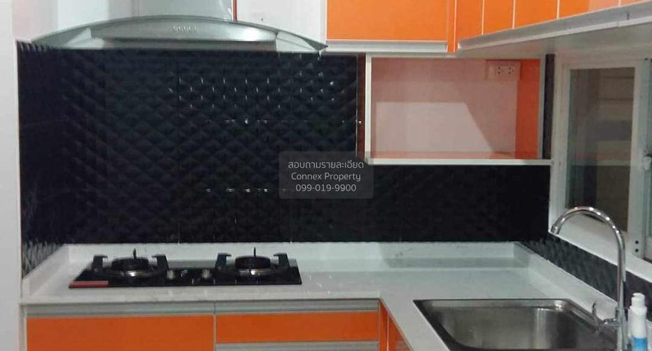 Продажа 3 спальни таунхаус в Банг Кхун Тхиан, Бангкок