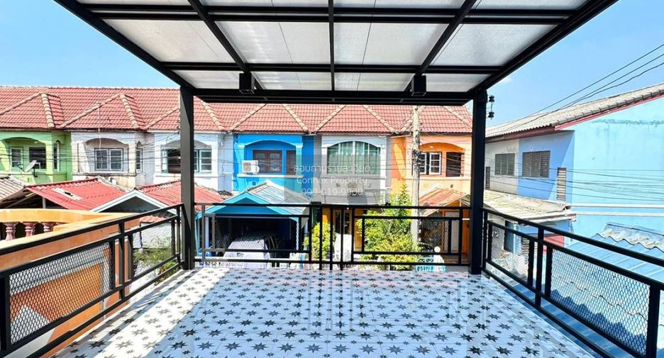 For sale 3 bedrooms townhouse in Pak Kret, Nonthaburi