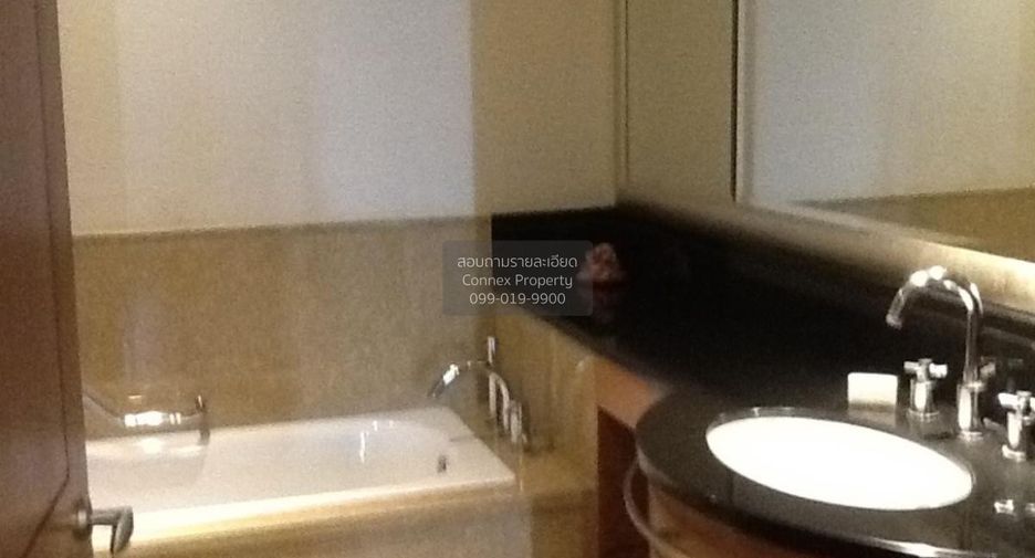 For sale 2 bedrooms condo in Sathon, Bangkok