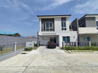 À vendre 3 chambres maison à Bang Sao Thong, Samut Prakan