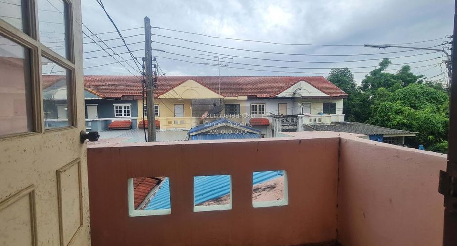 Casa adosada en venta de 2 habitaciones en Thanyaburi, Pathum Thani