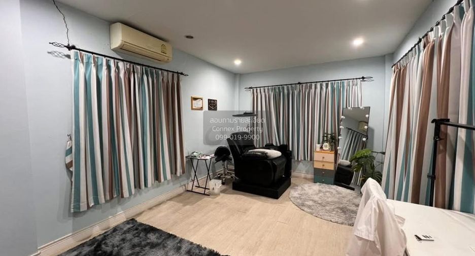 For sale 4 bedrooms house in Pak Kret, Nonthaburi
