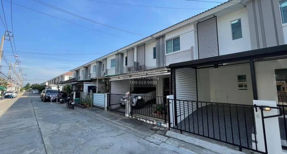 Reihenhaus zum Kauf mit 3 Zimmer in Bang Sao Thong, Samut Prakan