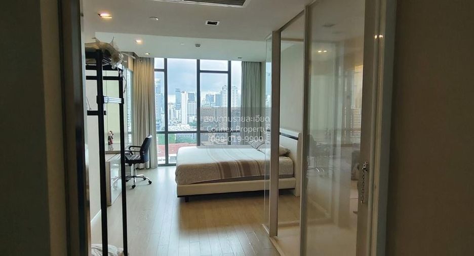 For sale 2 bedrooms condo in Watthana, Bangkok