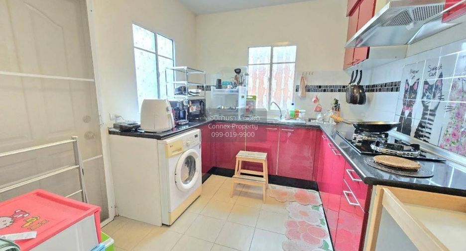 Casa en venta de 3 habitaciones en Prawet, Bangkok