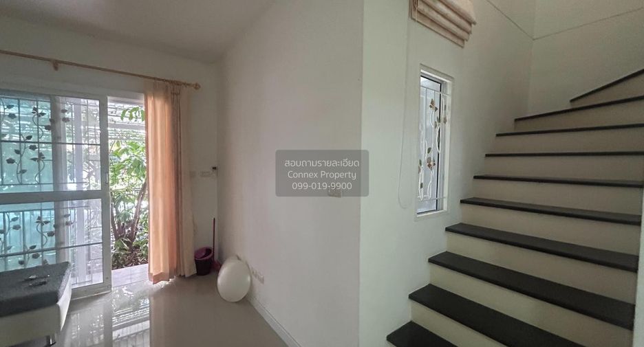 For sale 3 bedrooms townhouse in Phra Samut Chedi, Samut Prakan