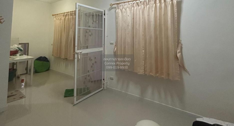 For sale 3 bedrooms townhouse in Phra Samut Chedi, Samut Prakan