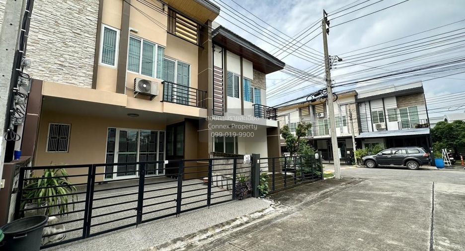 Reihenhaus zum Kauf mit 4 Zimmer in Bang Kruai, Nonthaburi