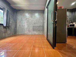 For sale 3 bedrooms house in Bang Kapi, Bangkok