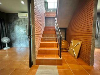 For sale 3 bedrooms house in Bang Kapi, Bangkok