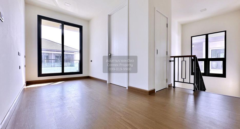 For sale 4 bedrooms house in Bang Phli, Samut Prakan
