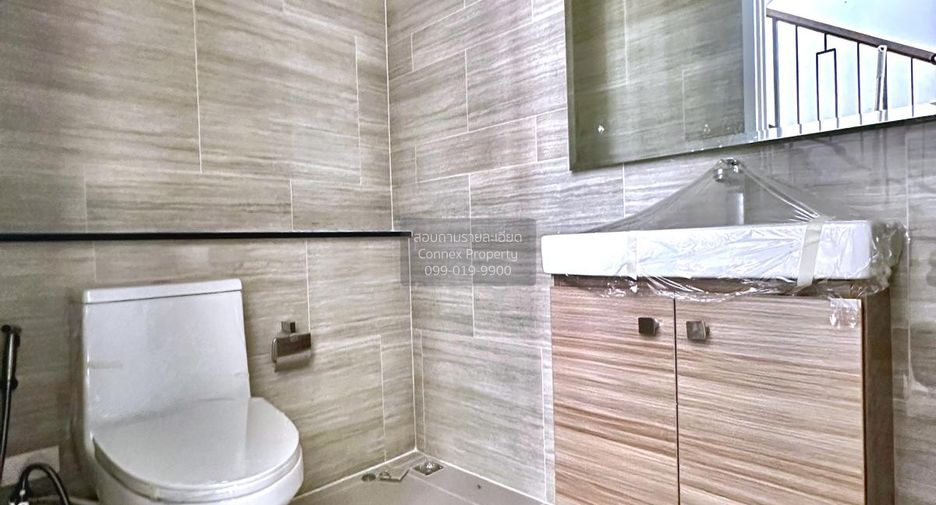 For sale 4 bedrooms house in Bang Phli, Samut Prakan