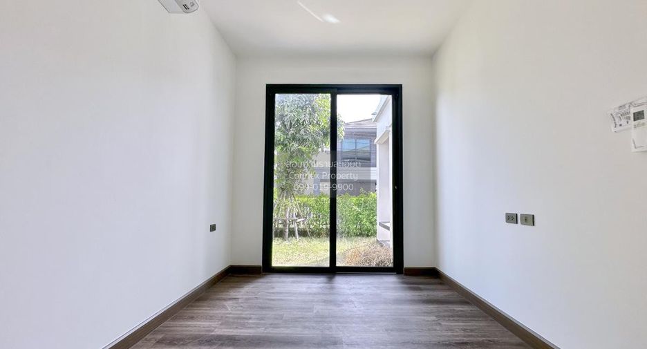 For sale 4 bedrooms house in Bang Phli, Samut Prakan