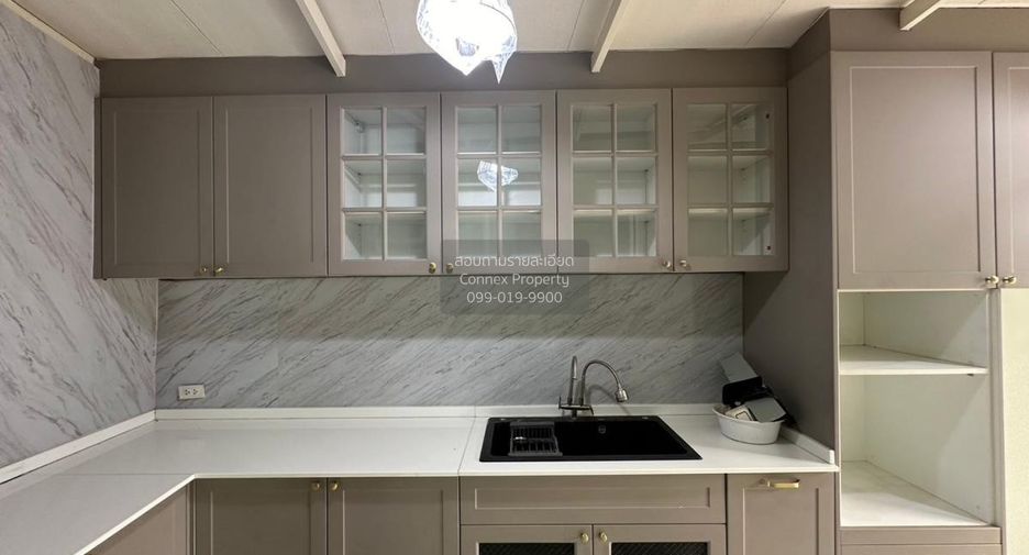 For sale 3 bedrooms house in Bang Phli, Samut Prakan
