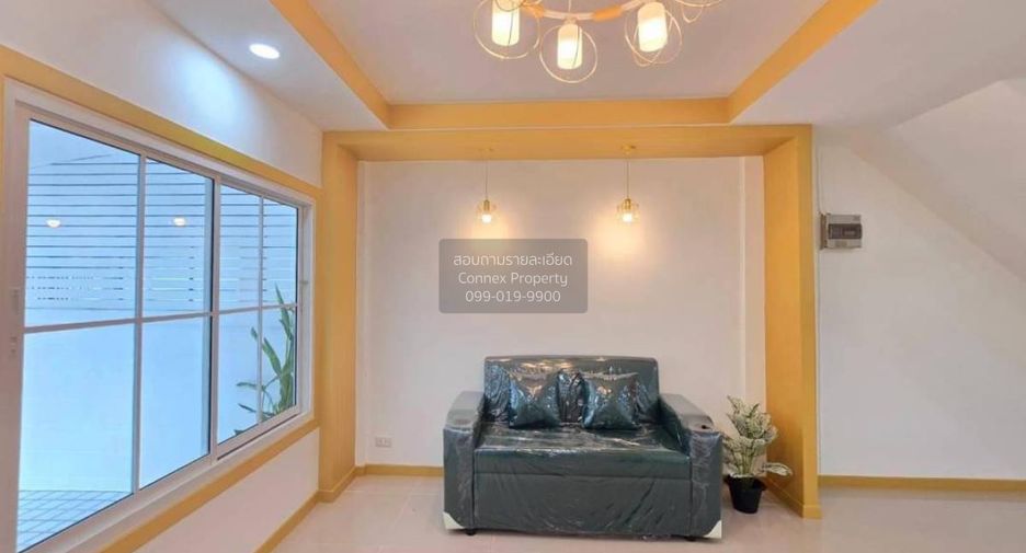 For sale 3 bedrooms townhouse in Sai Noi, Nonthaburi
