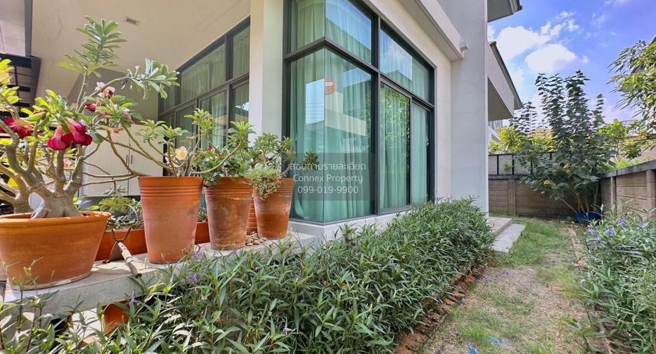 For sale 4 bedrooms house in Pak Kret, Nonthaburi