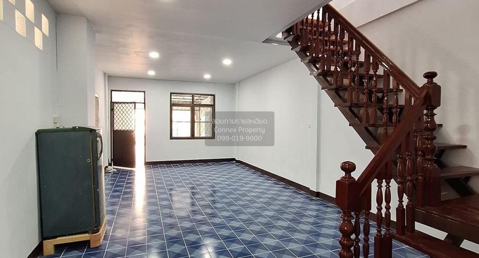 Casa adosada en venta de 1 habitaciones en Nong Khaem, Bangkok