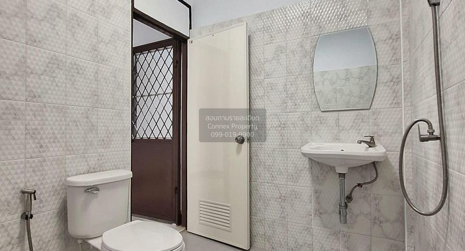 Casa adosada en venta de 1 habitaciones en Nong Khaem, Bangkok
