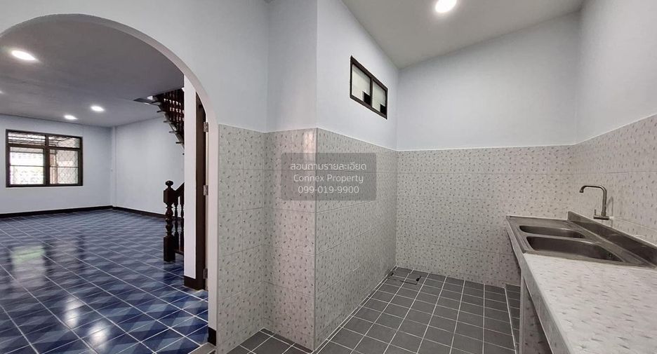 Casa adosada en venta de 1 habitaciones en Nong Khaem, Bangkok