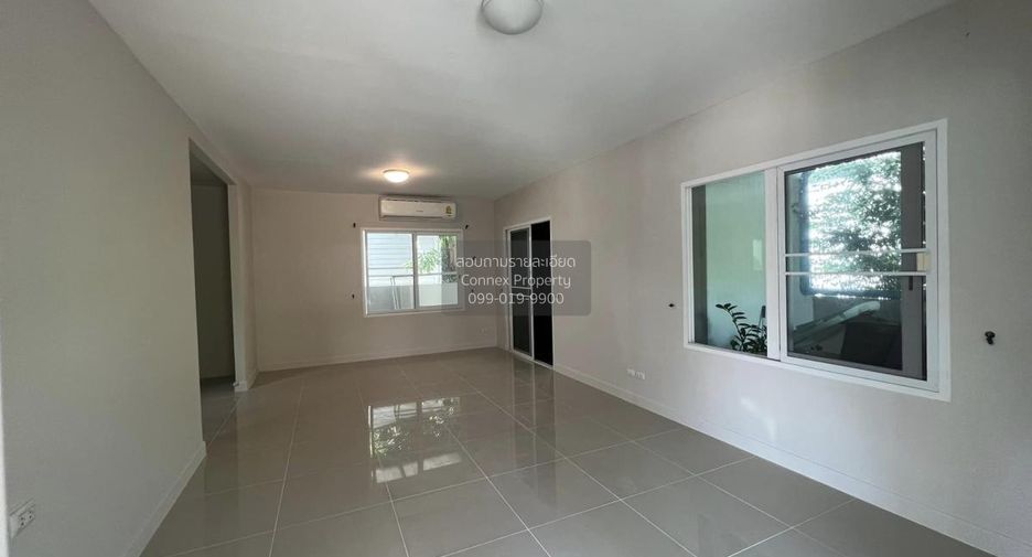 For sale 3 bedrooms house in Bang Khun Thian, Bangkok