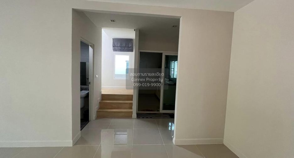 For sale 3 bedrooms house in Bang Khun Thian, Bangkok