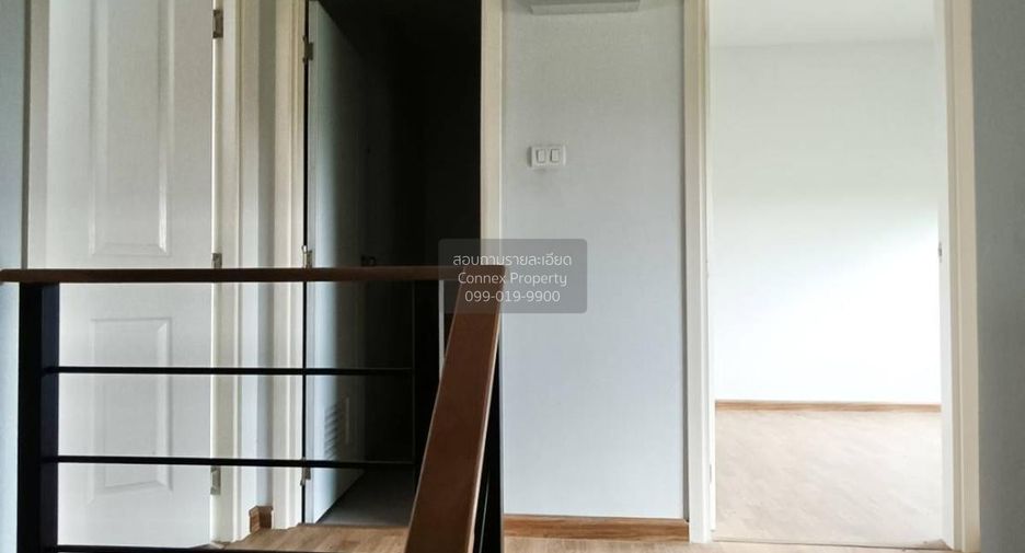 For sale 3 bedrooms townhouse in Mueang Pathum Thani, Pathum Thani