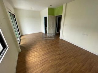 For sale 3 bedrooms townhouse in Lam Luk Ka, Pathum Thani