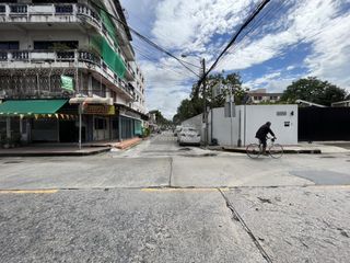 出售 6 卧室 商业空间 在 Mueang Nonthaburi, Nonthaburi