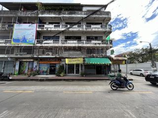 出售 6 卧室 商业空间 在 Mueang Nonthaburi, Nonthaburi