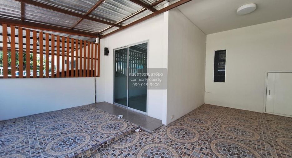 For sale 3 bedrooms townhouse in Sai Noi, Nonthaburi